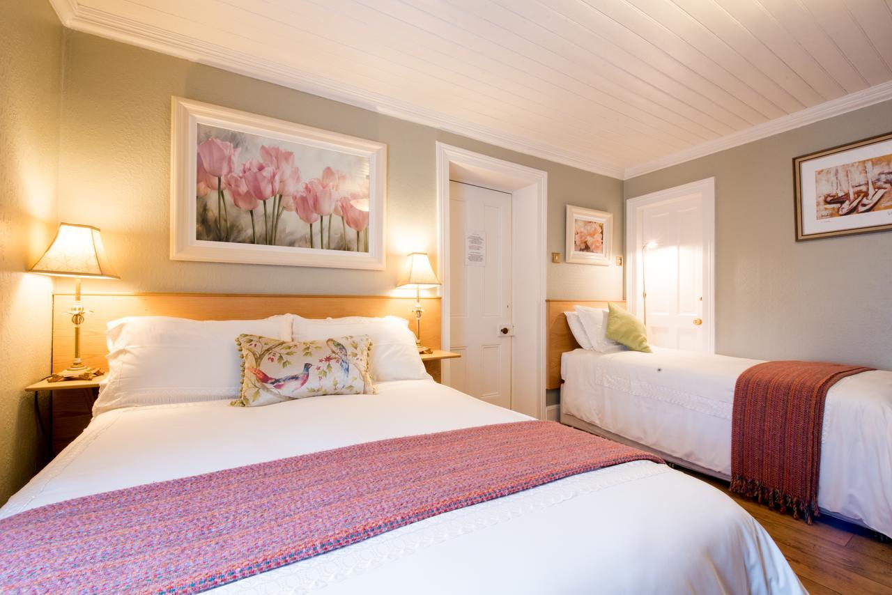 Brennan'S Accommodation Glenties Esterno foto