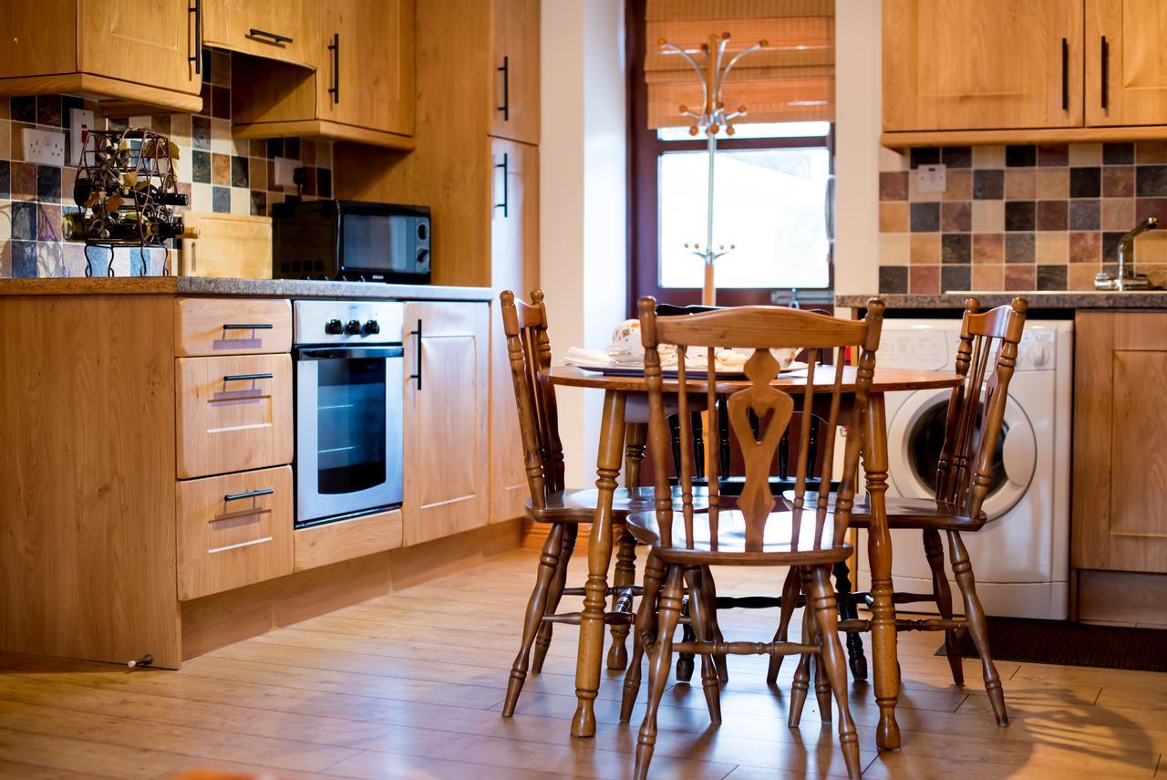 Brennan'S Accommodation Glenties Esterno foto