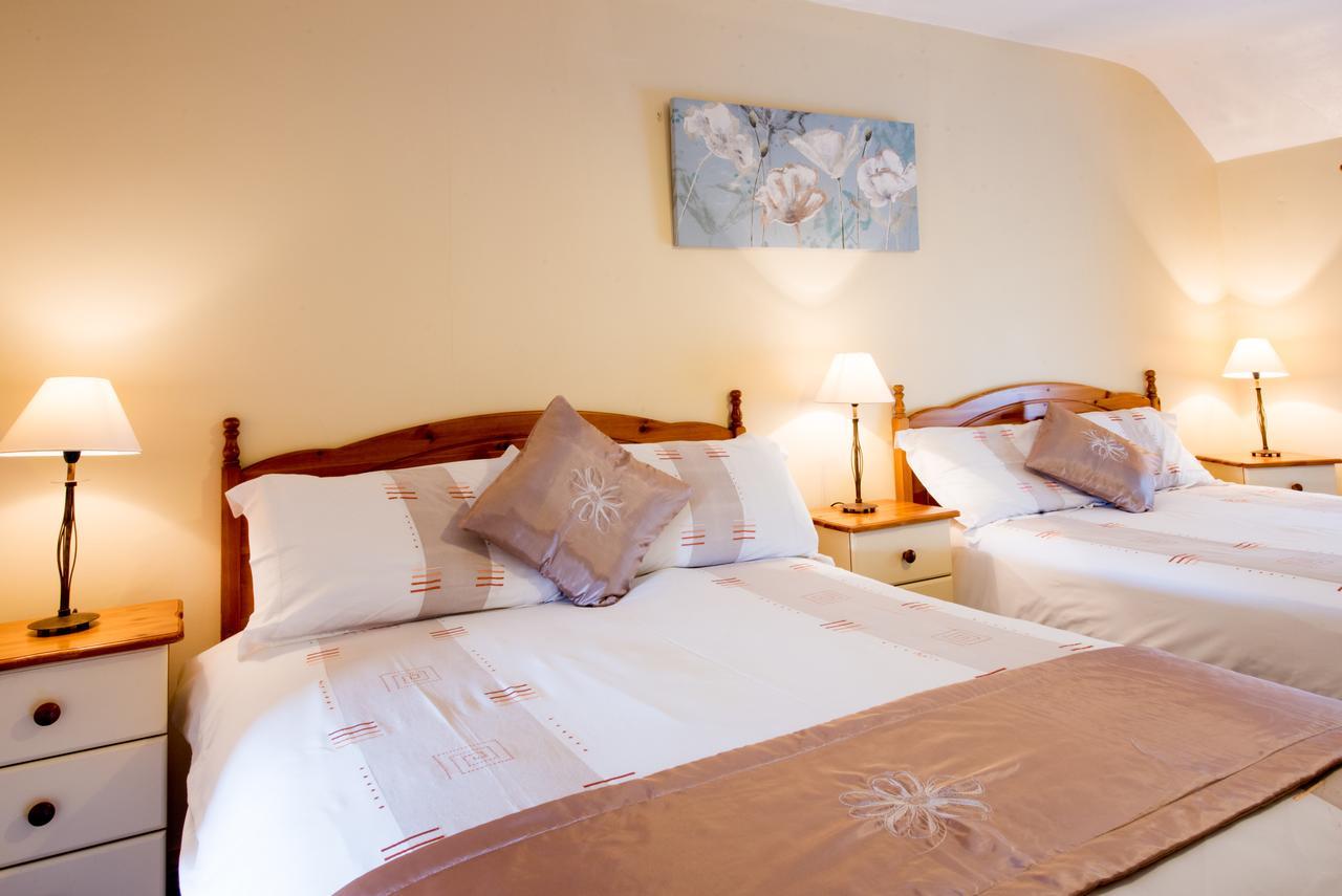Brennan'S Accommodation Glenties Esterno foto