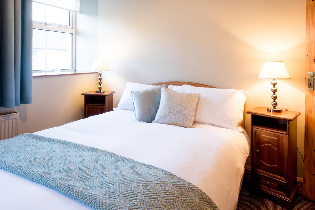 Brennan'S Accommodation Glenties Esterno foto